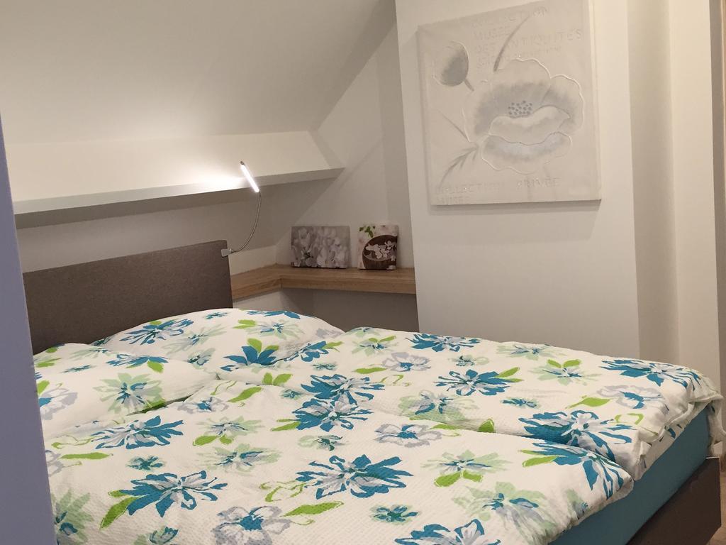 Apartment Maasheuvel Arcen Esterno foto
